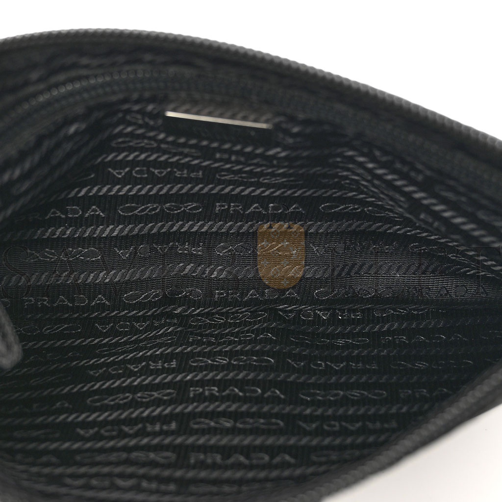 PRADA TESSUTO NYLON SAFFIANO WRISTLET BLACK (23*14cm) PRADA TESSUTO NYLON SAFFIANO WRISTLET BLACK (23*14cm)
