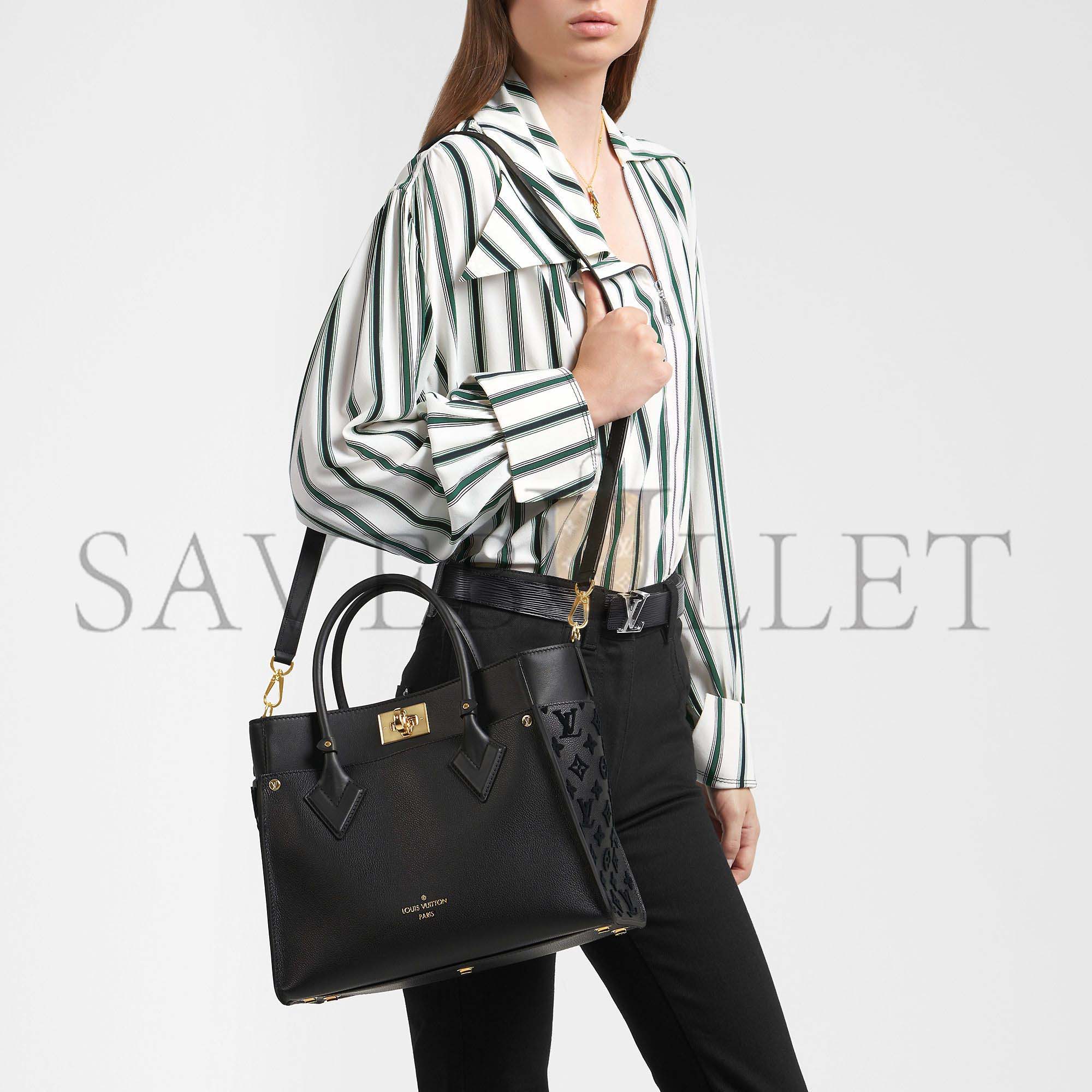 LOUIS VUITTON ON MY SIDE MM M53826 (30.5*24.5*14cm) LOUIS VUITTON ON MY SIDE MM M53826 (30.5*24.5*14cm)