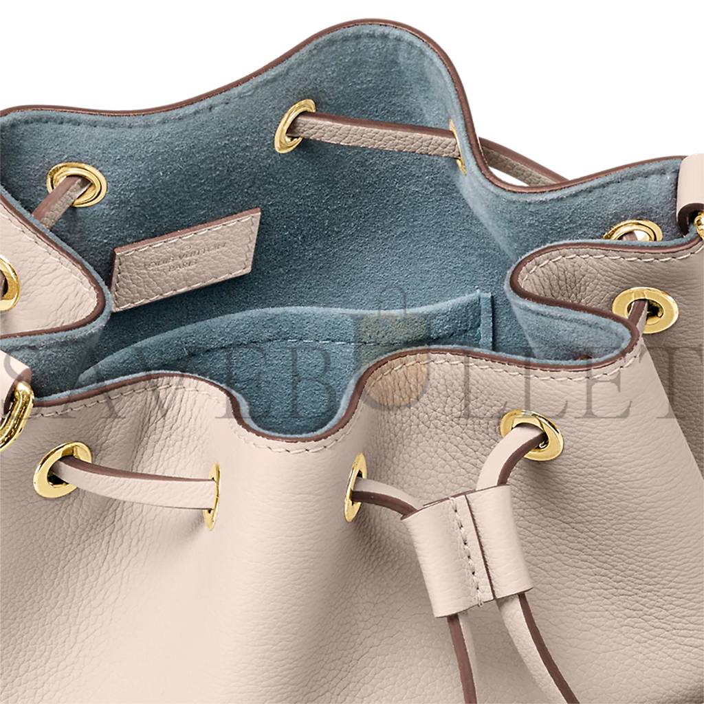 LOUIS VUITTON LOCKME BUCKET M57688 (23.1*23.1*16cm) LOUIS VUITTON LOCKME BUCKET M57688 (23.1*23.1*16cm)